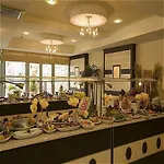Hotel La Vita's Side
