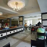 La Vita's Hotel 3*