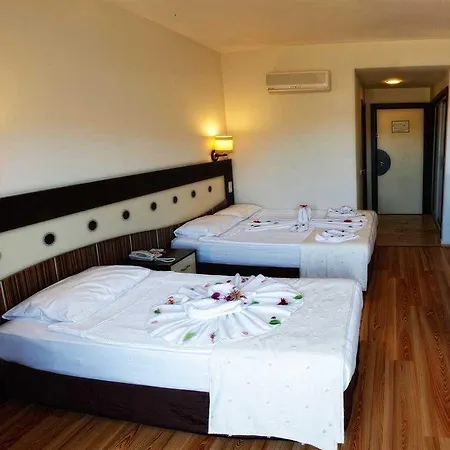 فندق La Vita's 3*