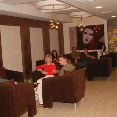 La Vita's سيدي