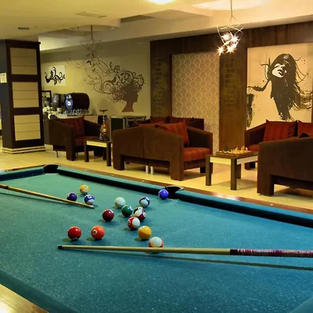La Vita's Hotel