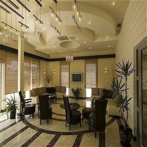 La Vita's Hotel