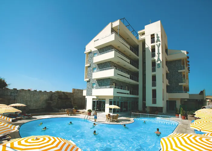 La Vita's Hotel